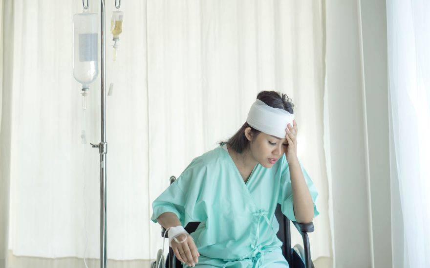 Triệu chứng chấn thương sọ não: Nhận biết dấu hiệu sớm 3 Triệu chứng chấn thương sọ não: Nhận biết dấu hiệu sớm